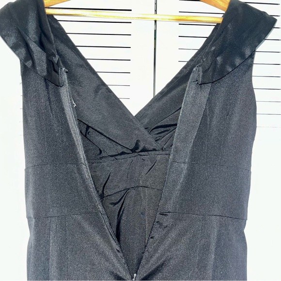 White House Black Market Elegant Little Black Dress - Picture 12 of 13